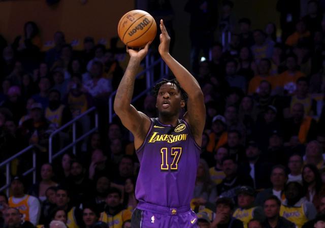 开元体育-终于等到你！湖人3D新援轰16分+4记三分变詹皇绝配